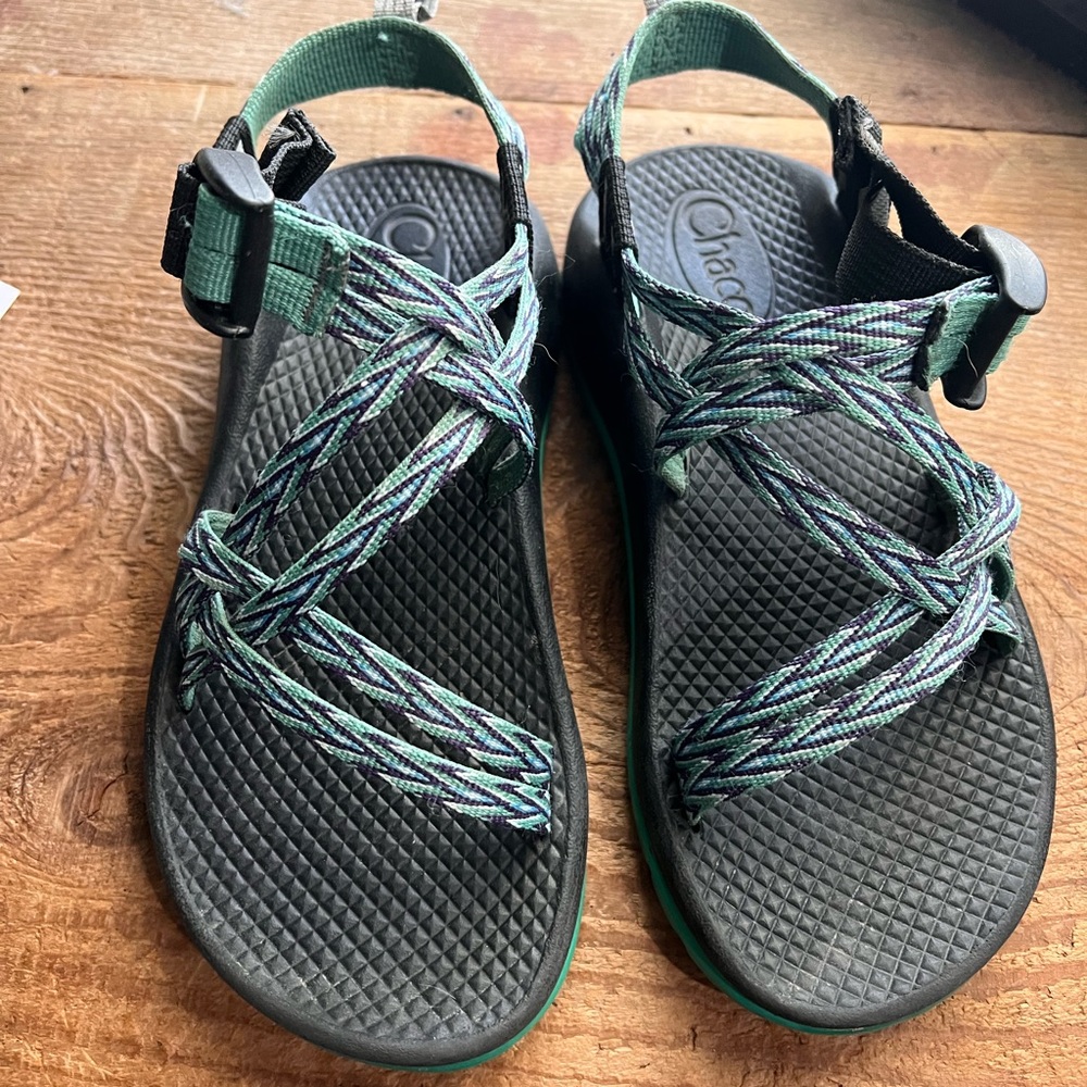 Kids Chaco Size 2